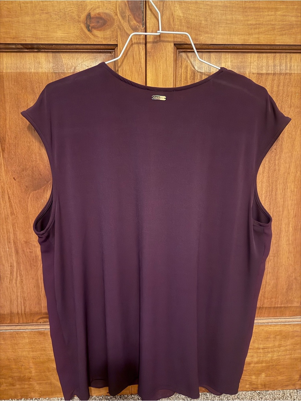 Calvin Klein Deep Plum V-Neck Sleeveless Top - Picture 2 of 3